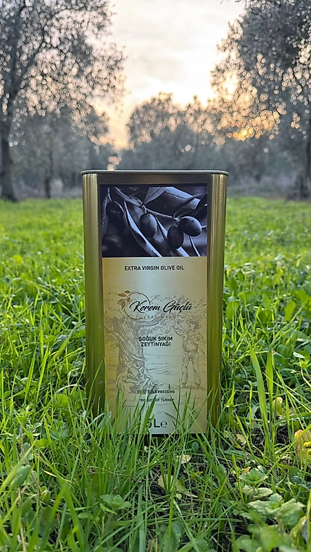 5 Litre Soğuk Sıkım Zeytinyağı - Kerem Güçlü Zeytinyağı Fabrikası